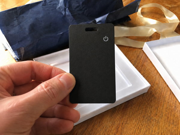 Photo review slot — card as a gift, unwrapped